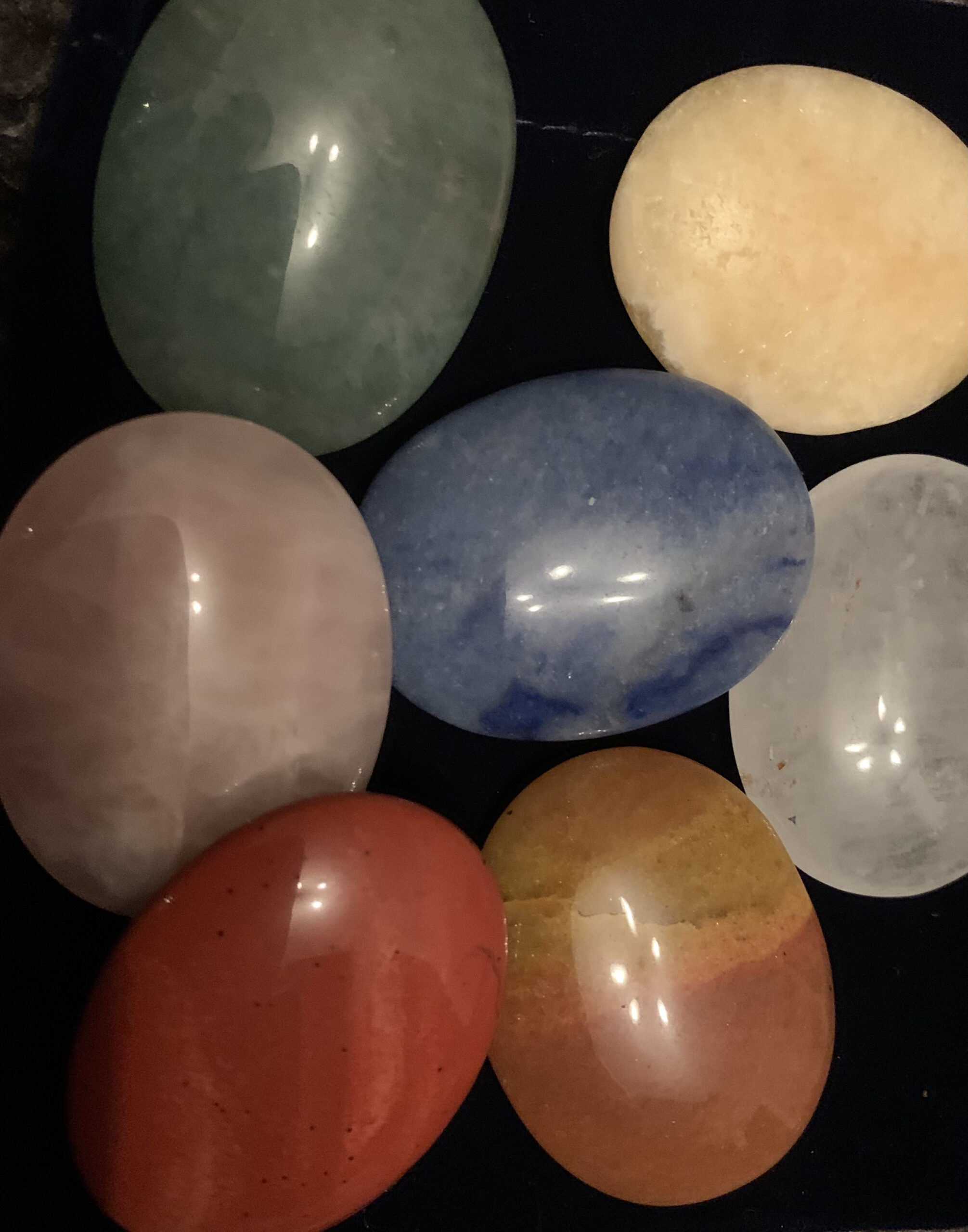 Set of Chakra Stones Ovals in a Velvet Bag